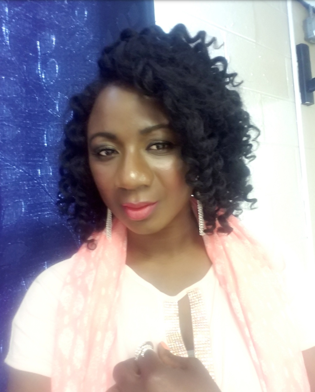 Crochet Curls — Black, elegant look